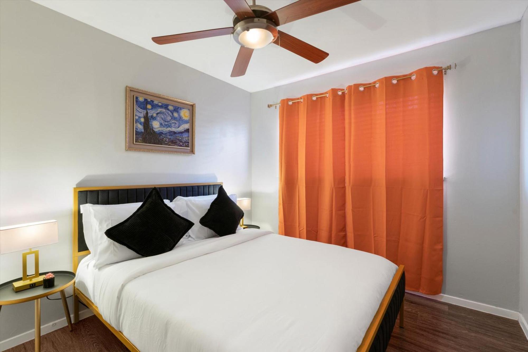 Mins 2 Downtown - King Bed - Private Stays Austin Exterior foto